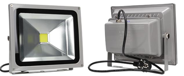 LED výkonný reflektor 30W